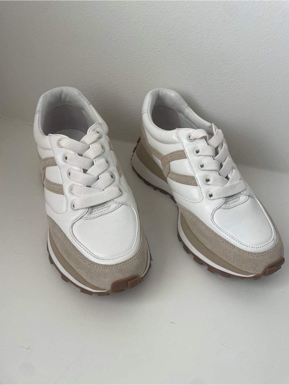 Veronica Beard Valentina White and Beige Leather Suede Sneakers